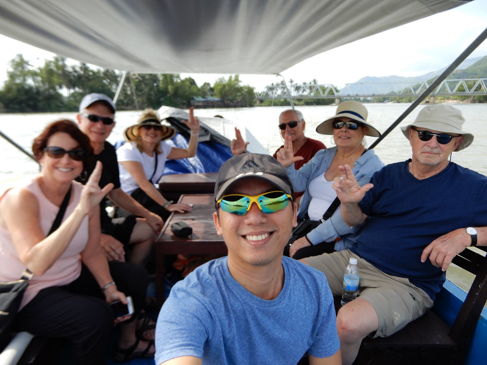 Tourists are happy with Auasia Travel Tour Guide